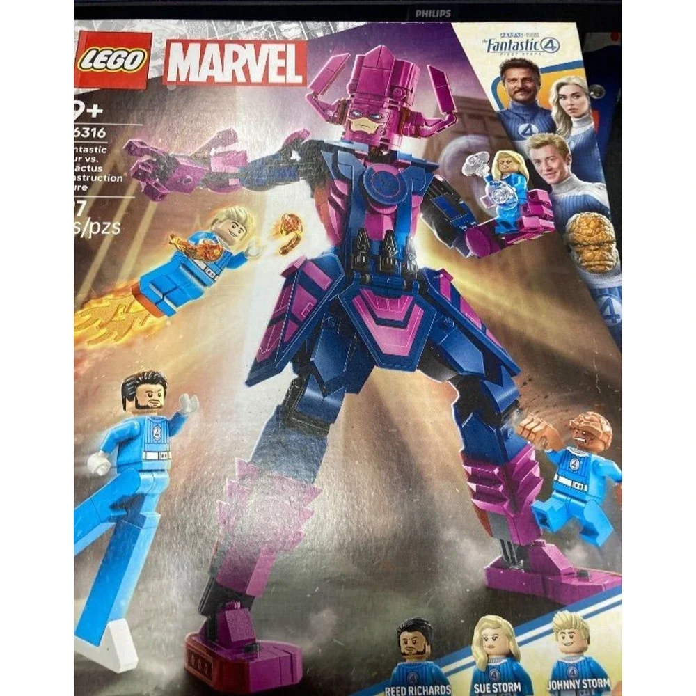LEGO Marvel Fantastic Four vs. Galactus Construction Figure Super Hero 76316, 9+